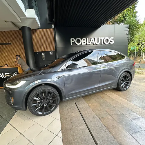Tesla Model X Long Range Plus