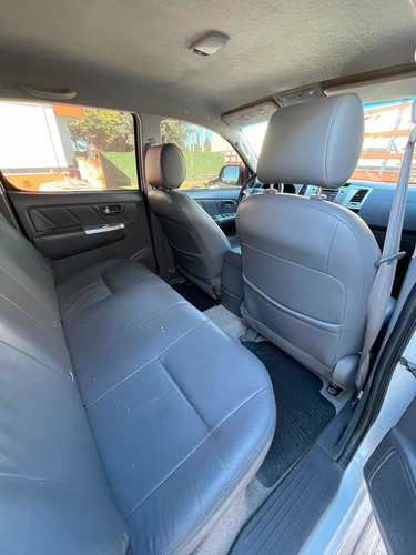 Toyota Hilux 3.0 Cd Srv Cuero I 171cv 4x2 2012