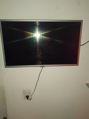 Televisor Smart LG 32pulgadas. Excelente  Estado