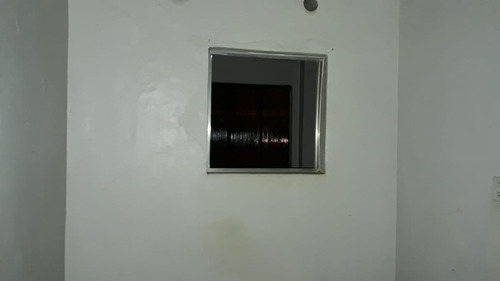 Imagem 4 de 10 de Casa 2 Pavimentos Na Av.itabuna - 749