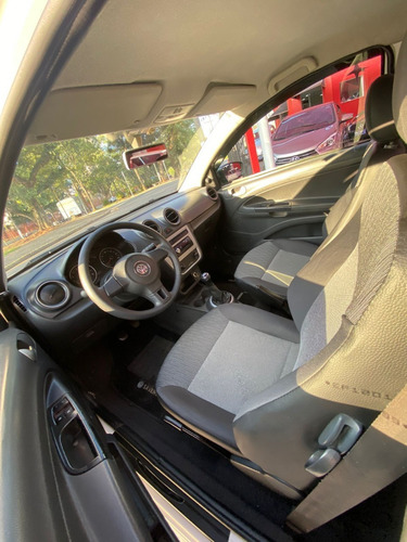 Imagem 8 de 10 de Volkswagen Saveiro Cs