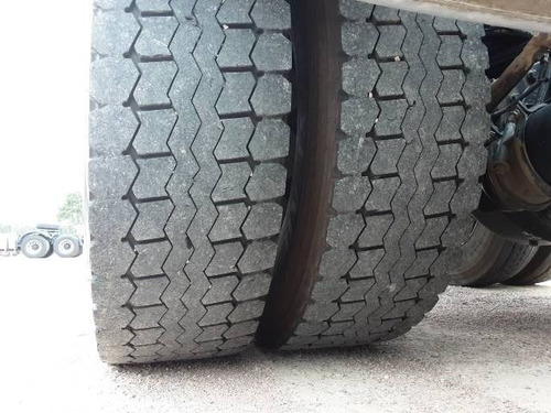 Imagem 10 de 14 de Vw 25.360 6x2 2021 138.839km