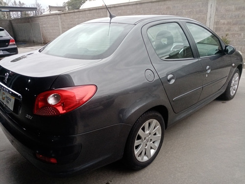 Peugeot 207 Compact Xt 1.6
