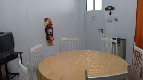 Imagen 7 de 14 de Casas De Tres Ambientes (comedor, 2 Dormitorios) Y Baño