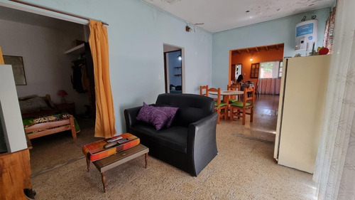 Casa 2 Dormitorios En San Clemente Del Tuyú Con Departamento Independiente Al Frente