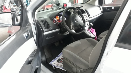 Nissan Sentra 2.0 S Flex Aut. 4p 2012