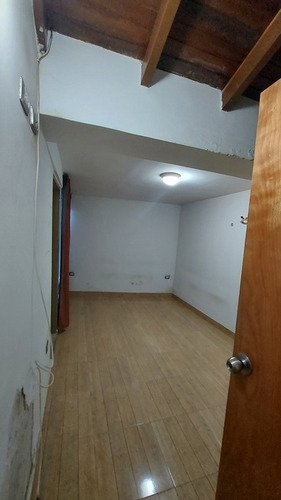 Imagen 4 de 12 de Res Guaya Saman Town Hause Naguanagua 04144127897