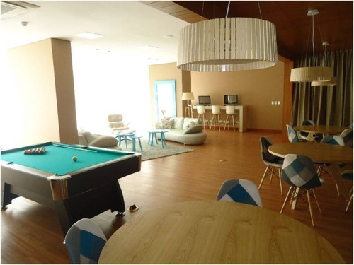 Venta De Apartamento 2 Dormitorios, En Playa Brava.