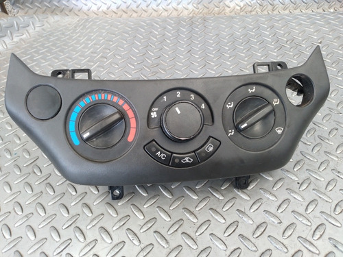 Controles De Clima Chevrolet Aveo 1.6 Std 15-17 