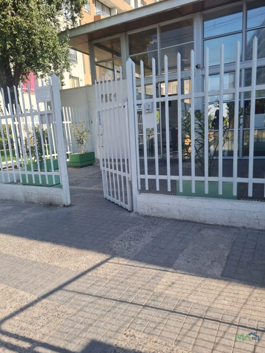 Imagen 3 de 22 de Departamento A Pasos De Metro Vicente Valdés, La Florida | 2