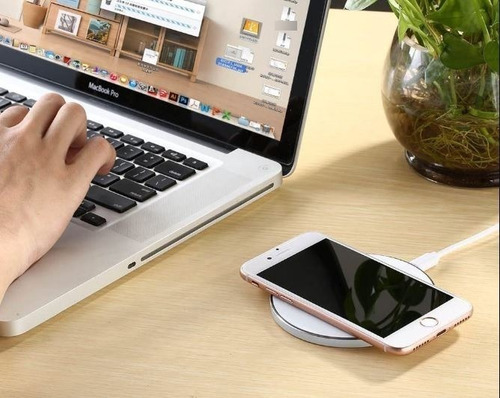 Imagen 4 de 4 de Cargador Inalámbrico Qi Wireless Carga Rápida.