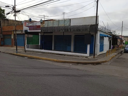 Casa Comercial  Naguanagua Cerca Av Universidad