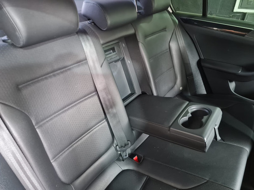 Volkswagen Jetta 2.0 Tsi Highline 4p