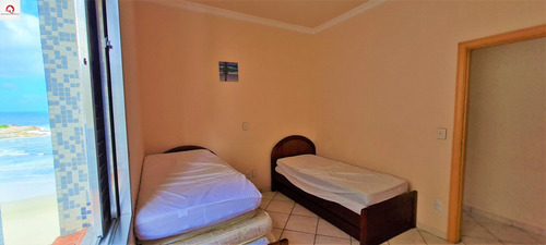 Imagem 7 de 16 de Praia Das Pitangueiras, Guarujá, Frente Para O Mar, 3 Dormitórios, 1 Suíte, Sala Para 2 Ambientes Com Sacada, Vista Para O Mar, Serviço De Praia - Ap05857 - 69419313