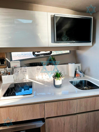 Lancha Nx 400 Ht Barco Iate N Ferretti Azimut Intermarine