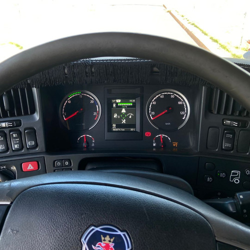 Conjunto Scania R440 8x2 Com Ls 3 Eixo Basculante Facchini