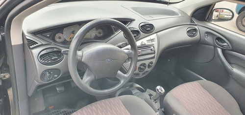 Ford Focus 1.6 Glx Sedan 8v