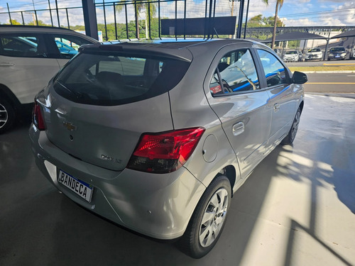 Chevrolet Onix 1.4 MPFI LT 8V FLEX 4P MANUAL