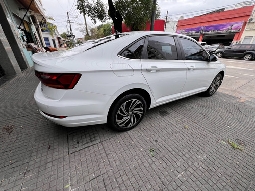 Volkswagen Vento 1.4 Highline 150cv At