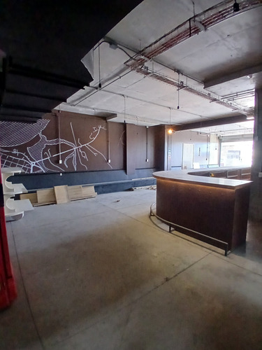 Arriendo Local Comercial 196m2 Placa Borgoño - Concón