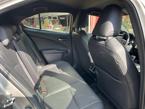 Imagem 4 de 5 de Lexus Ux 250