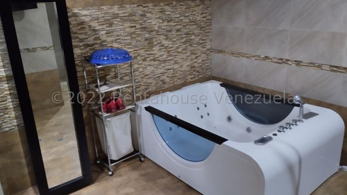 Imagen 11 de 14 de Apartamento En Venta Urb. El Rosal # 23-11564