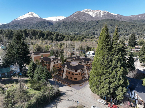 Paseo Retamas