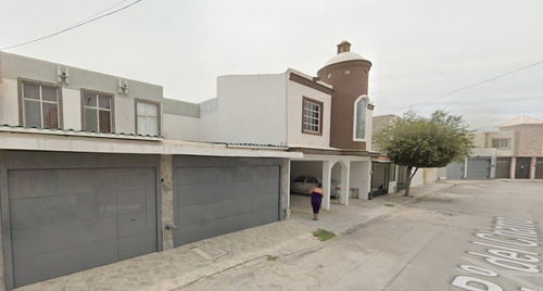 Casa En Remate Bancario En Finca, Residencial La Hacienda, Torreon , Coahuila -ngc