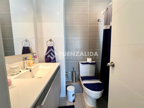 Departamento En Venta De 3 Dorm 2 Bañ 1 E 1 B. Metro Lo Vial