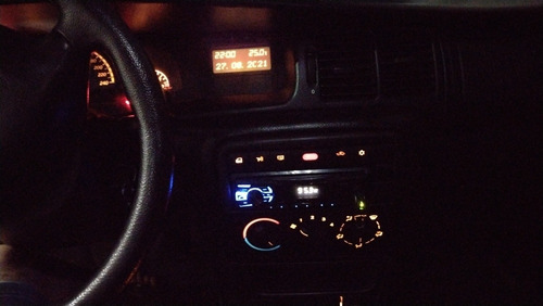 Imagem 6 de 10 de Chevrolet Vectra 2005 2.0 Expression 4p