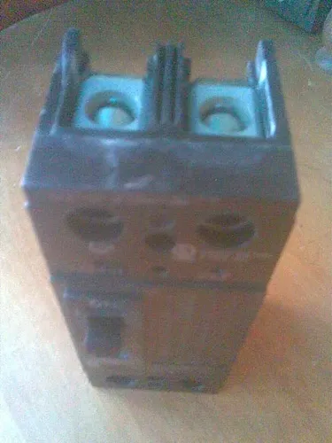 Breacker Tqd 2x225 G/e 240 Volt