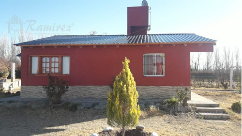 Imagen 15 de 30 de Cabañas En Mendoza - Salto De Las Rosas