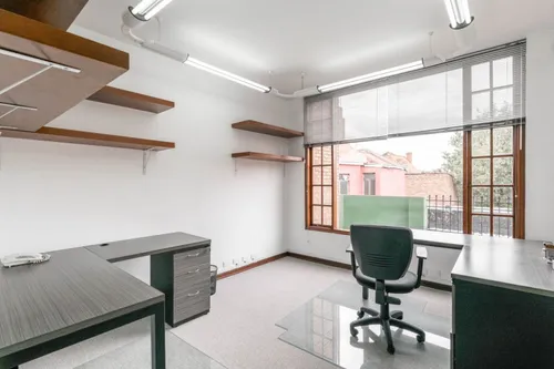 Oficina En Venta En Quinta Camacho. Cod V12860