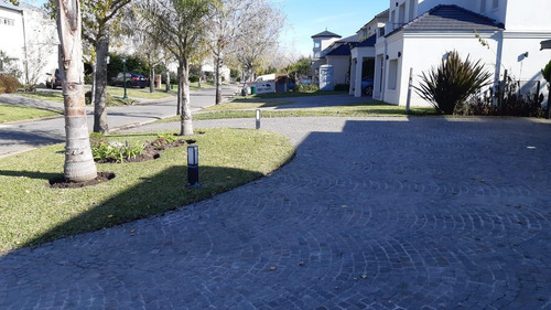 Imagen 3 de 30 de Casa - Septiembre