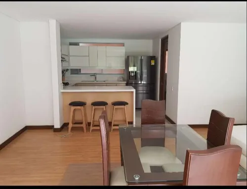 Vendo Apartamento Con Terraza En El Poblado- Los Balsos, Medellin.