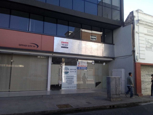 Alquilo Local Centro - 135 M2 Propios