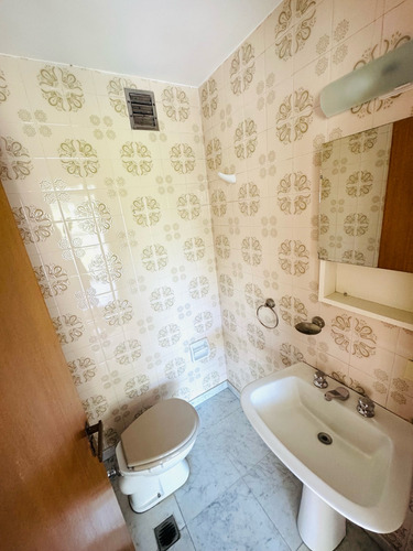 Departamento En Venta ,cochera Y Baulera En Belgrano R. Oportunidad