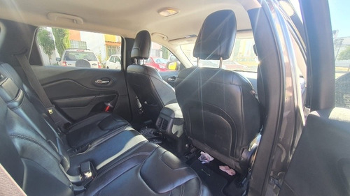 Imagen 7 de 8 de Jeep Cherokee 2015 2.4 Limited Mt