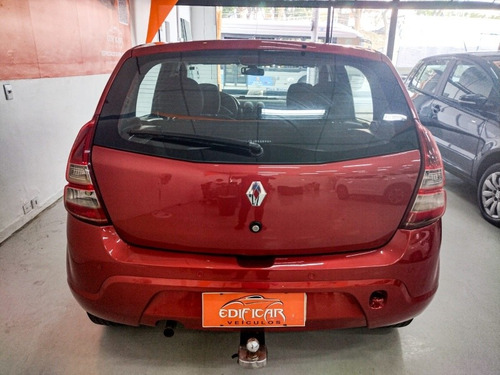 Imagem 7 de 8 de Renault Sandero 2013 1.0 16v Expression Hi-flex 5p