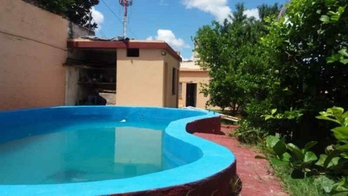 Venta Hermosa Casa - B° General Paz - Patio Con Pileta