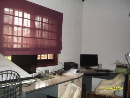 Chalet 4 Ambientes Con Garage Doble