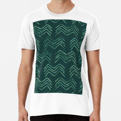 Remera Light Green Hand Drawn Tribal Herringbone Chevron Dar