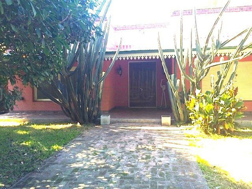 Casa En Venta En Parque Peró, Pilar.