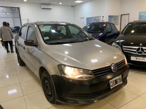 Volkswagen Voyage 1.6 Comfortline 101cv