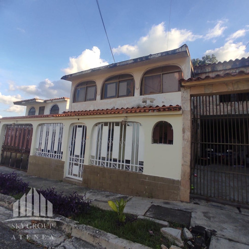 Casa Quinta En Urbanización El Pinar, Naguanagua Lor/bk