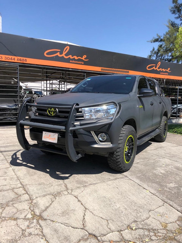 Toyota Hilux 2.7 Cabina Doble Base Mt