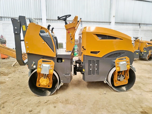 Compactador De 3 Ton Bm3000 - Rd27 Wacker - Neuson - Cb214d
