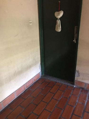 Alquiler Tres Ambientes Departamento - Moron Sur