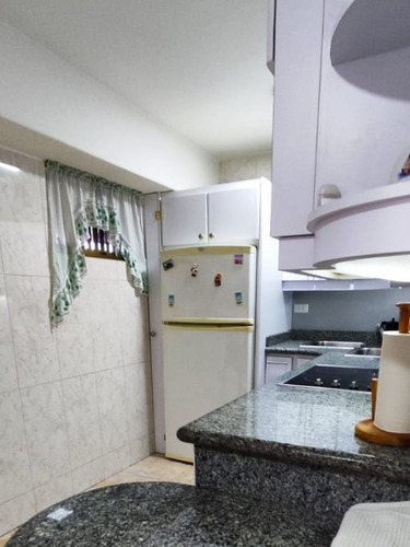 Imagen 6 de 12 de Apartamento En Alquiler En Macuto