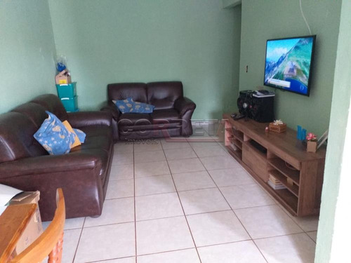 Imagem 1 de 10 de Casas - Ref: V34502